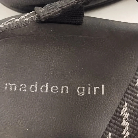 Madden Girl Comfort Rubber Sole, Reflective Stripe, Athletic, Walking Sa… - Picture 3 of 8